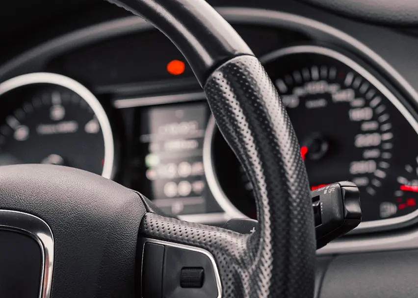 Aksesoris Mobil: Pahlawan ing mburi adegan nglindhungi kinerja lan safety saka mobil sampeyan